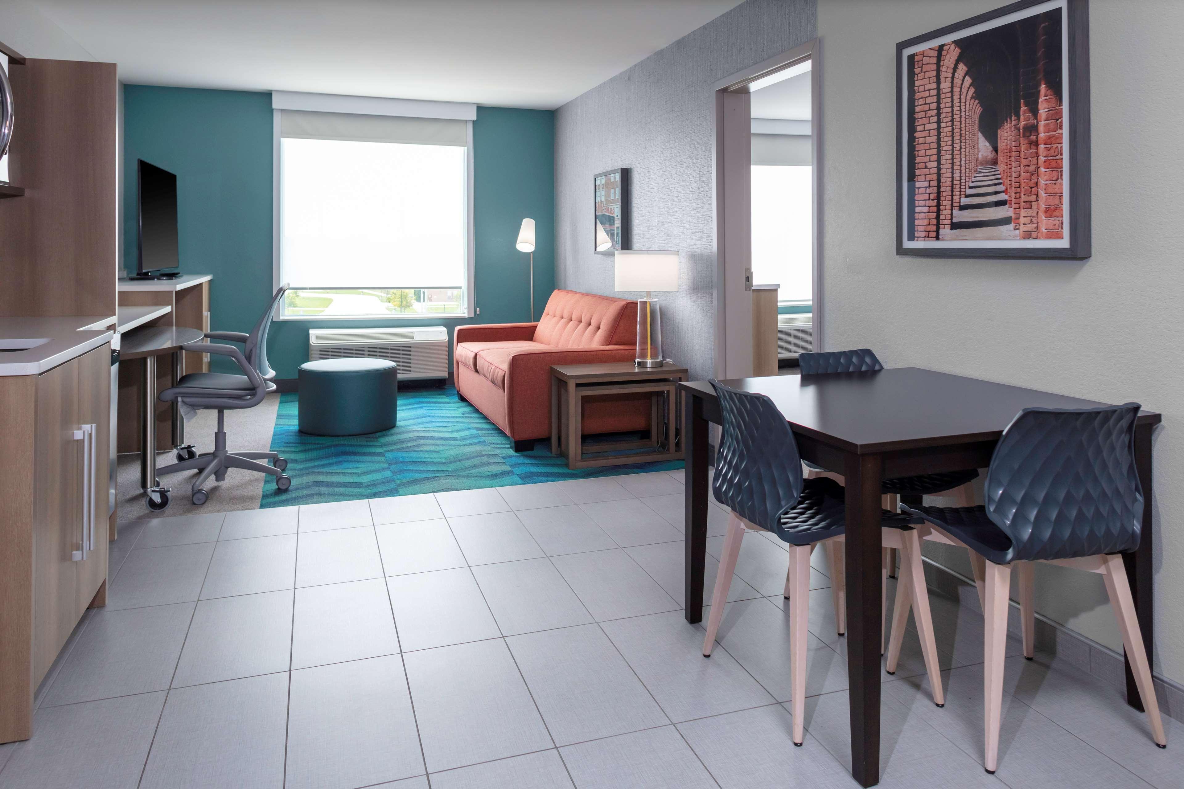 Home2 Suites By Hilton Fort Wayne North Sunnybrook Acres Exterior photo