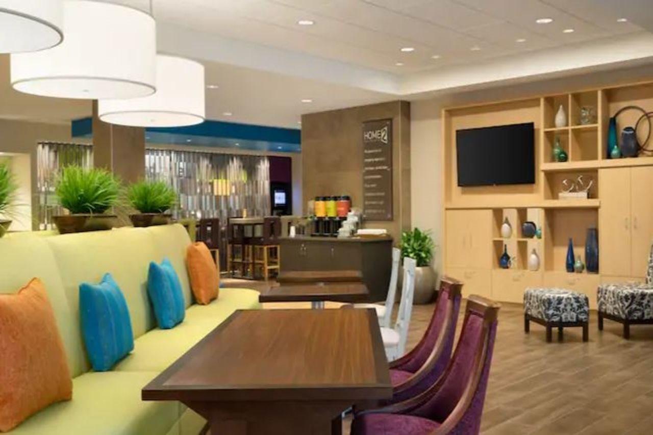 Home2 Suites By Hilton Fort Wayne North Sunnybrook Acres Exterior photo